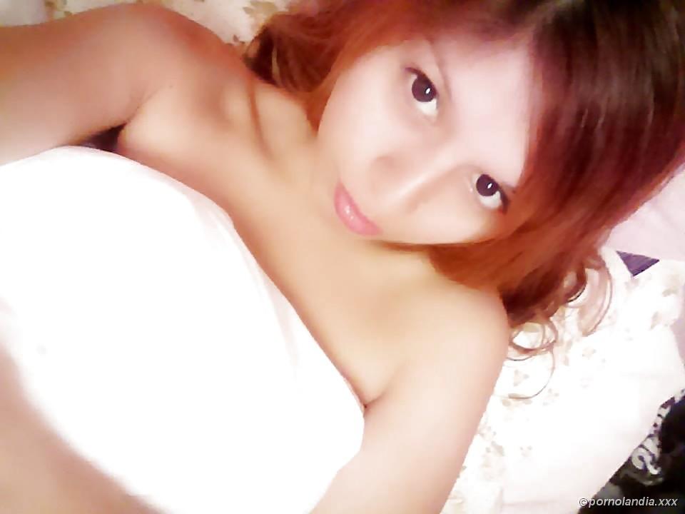 Loira delicia tirou fotos com novo celular - Foto 18413