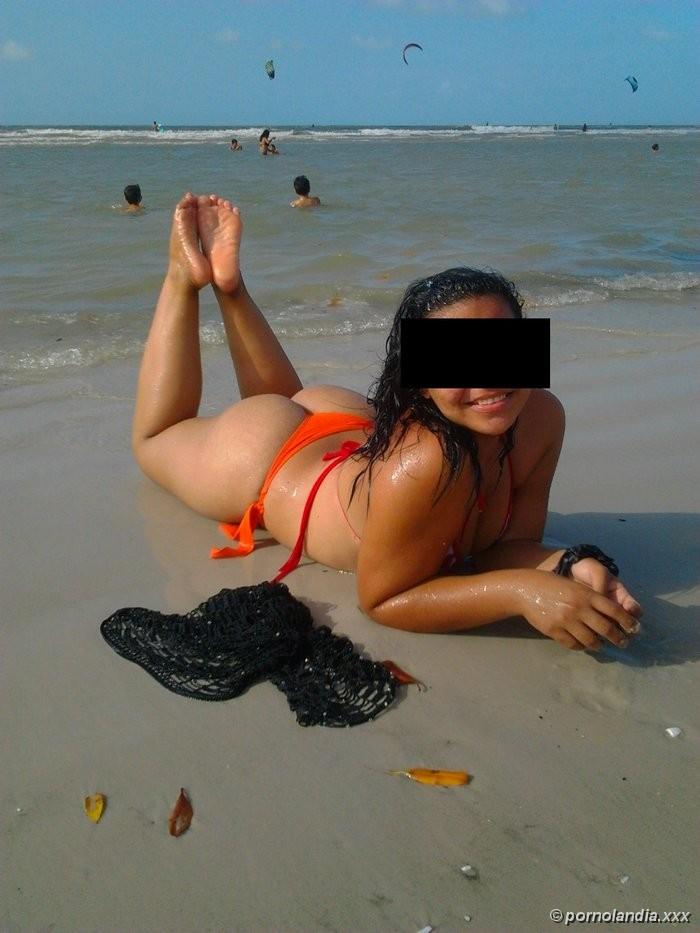 Morena gordinha fodendo com 2 homens - Foto 66115